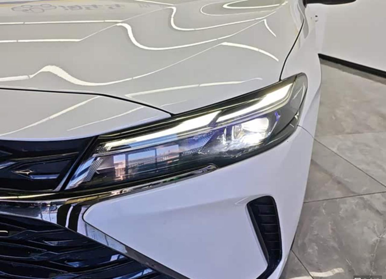 Chevrolet CRUZE 5