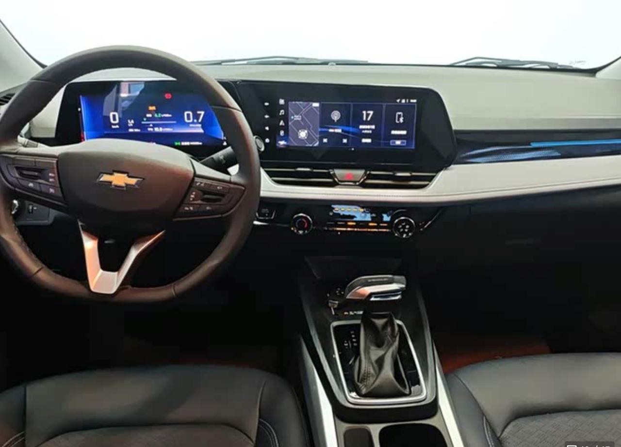 Chevrolet CRUZE 8