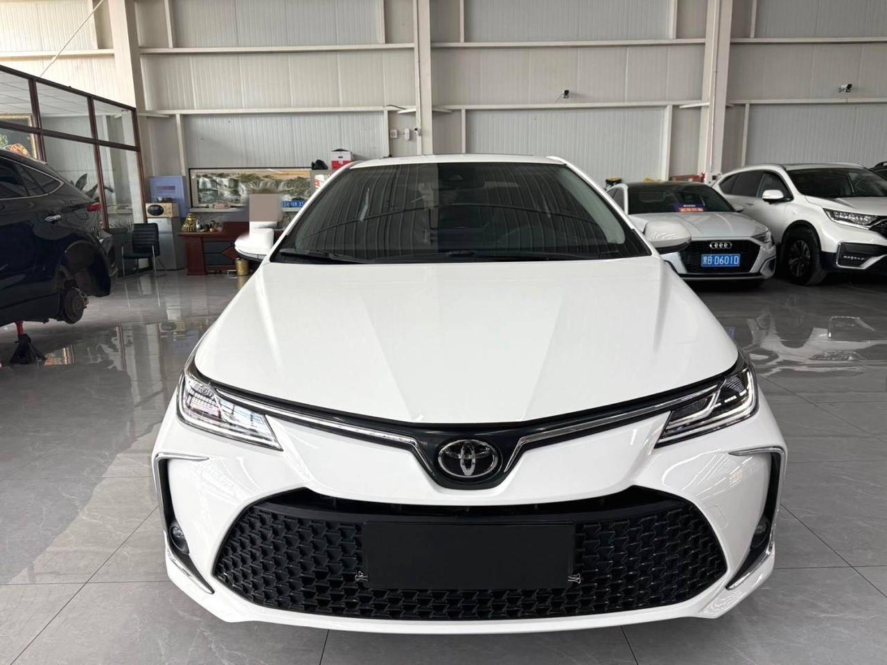 Toyota Corolla Elite 8
