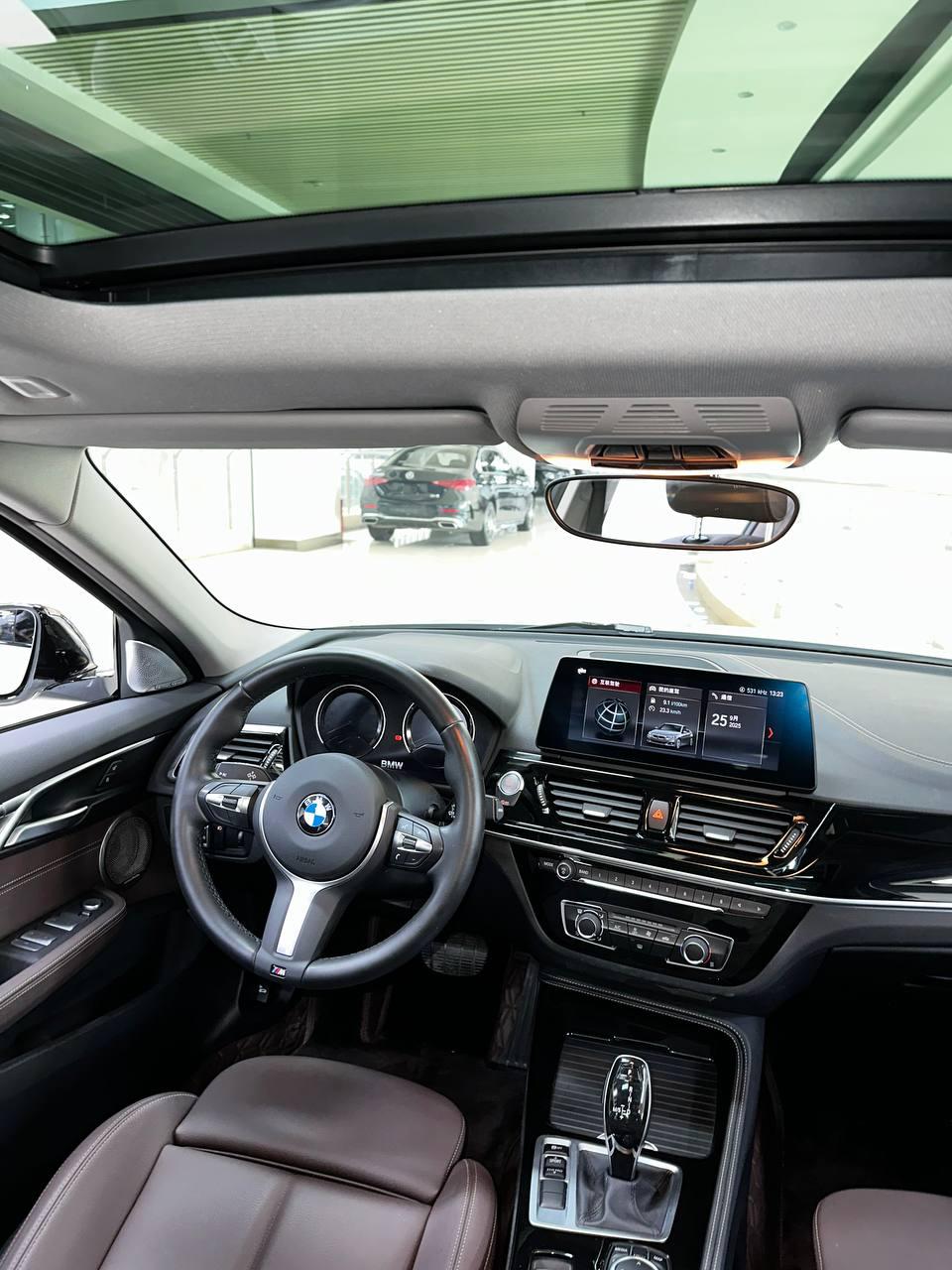 BMW 120i 8