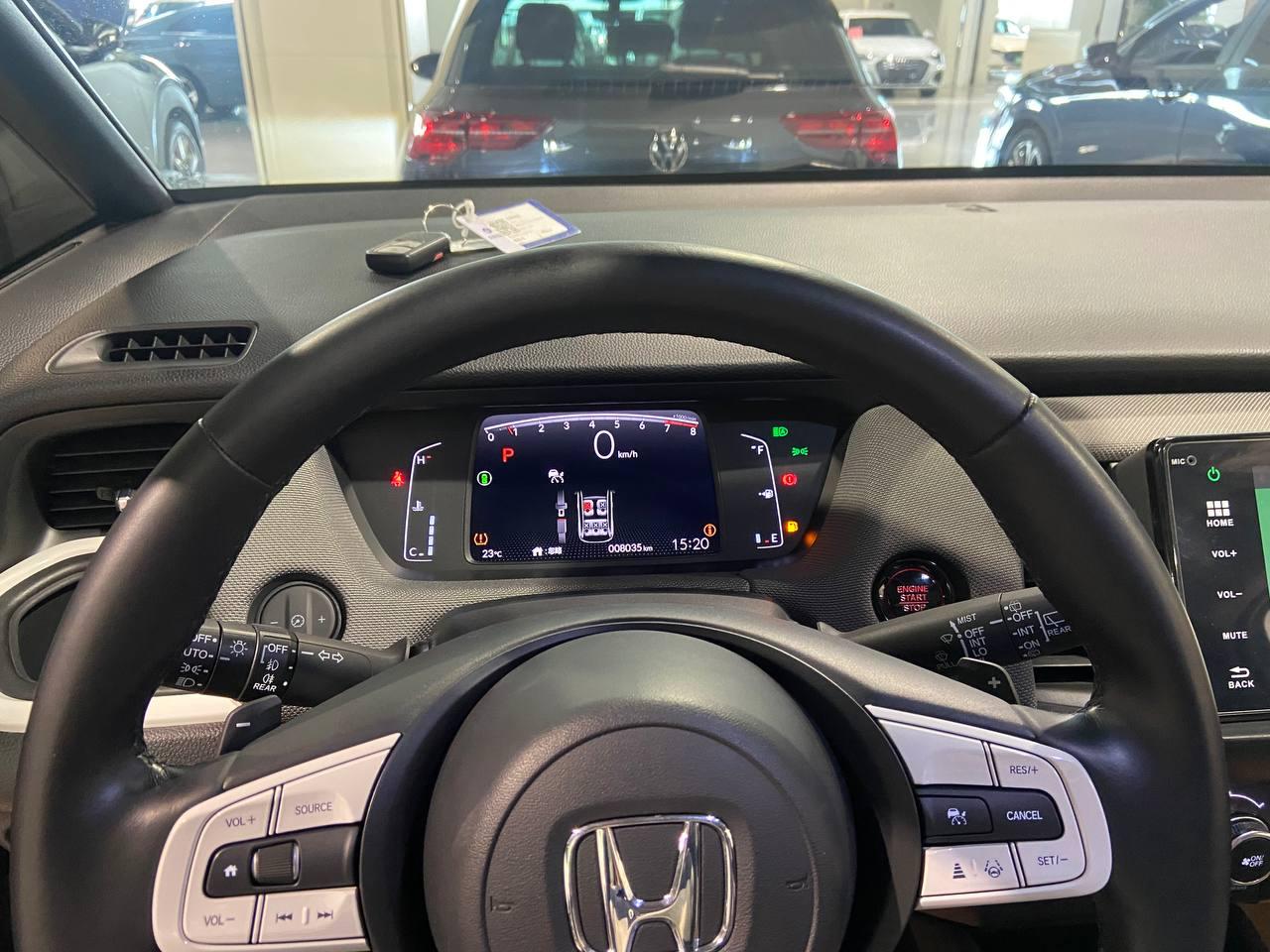 Honda Life CVT CRO-SS 3