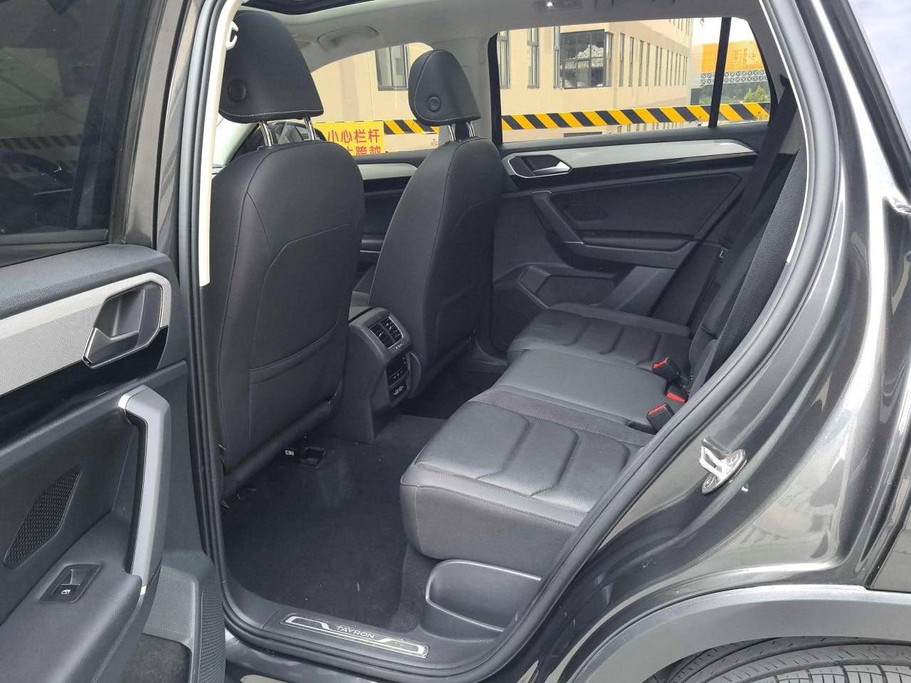Volkswagen TAYRON 5