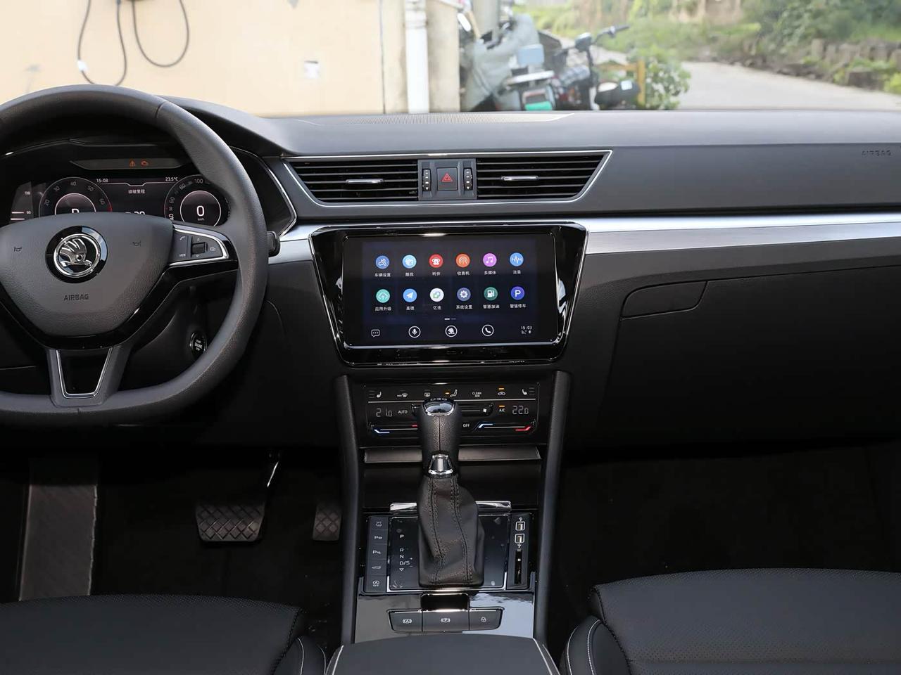 Skoda Superb 6