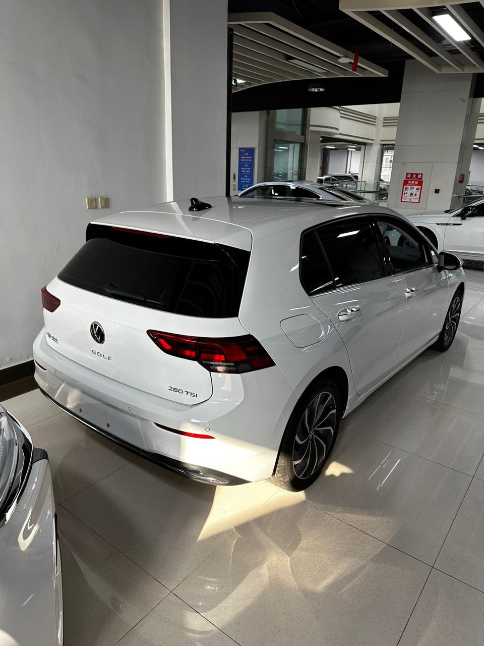 Volkswagen GOLF 5