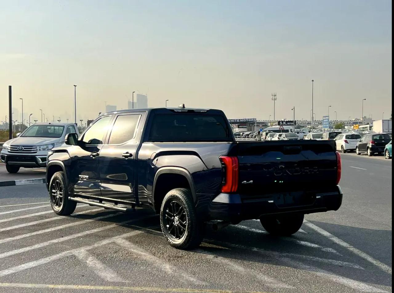 Toyota Tundra SR5 3