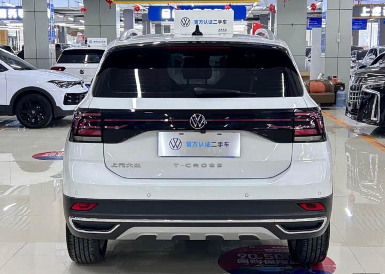 Volkswagen T Cross 4