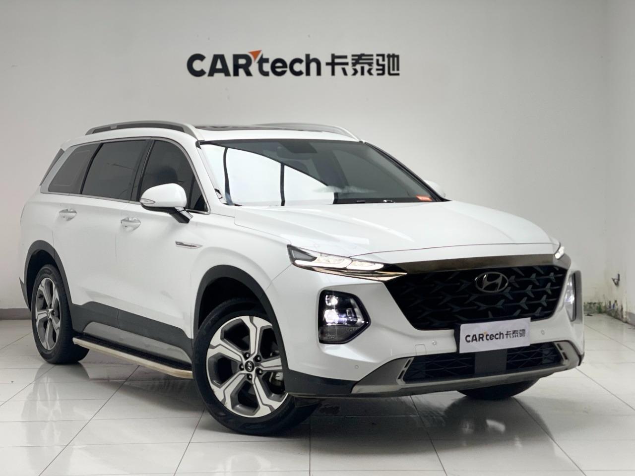 Hyundai SANTA FE 2