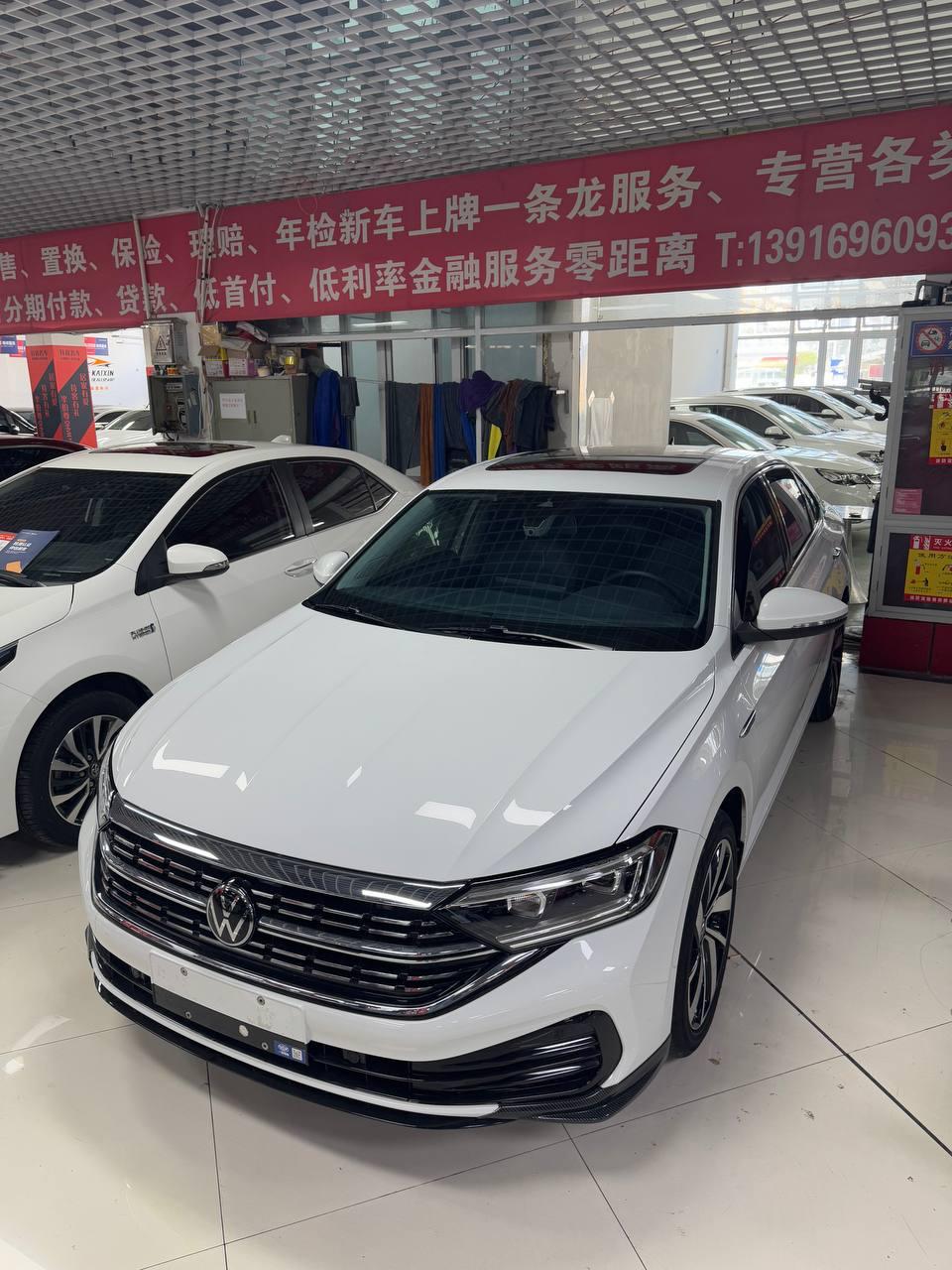 Volkswagen Sagitar 2