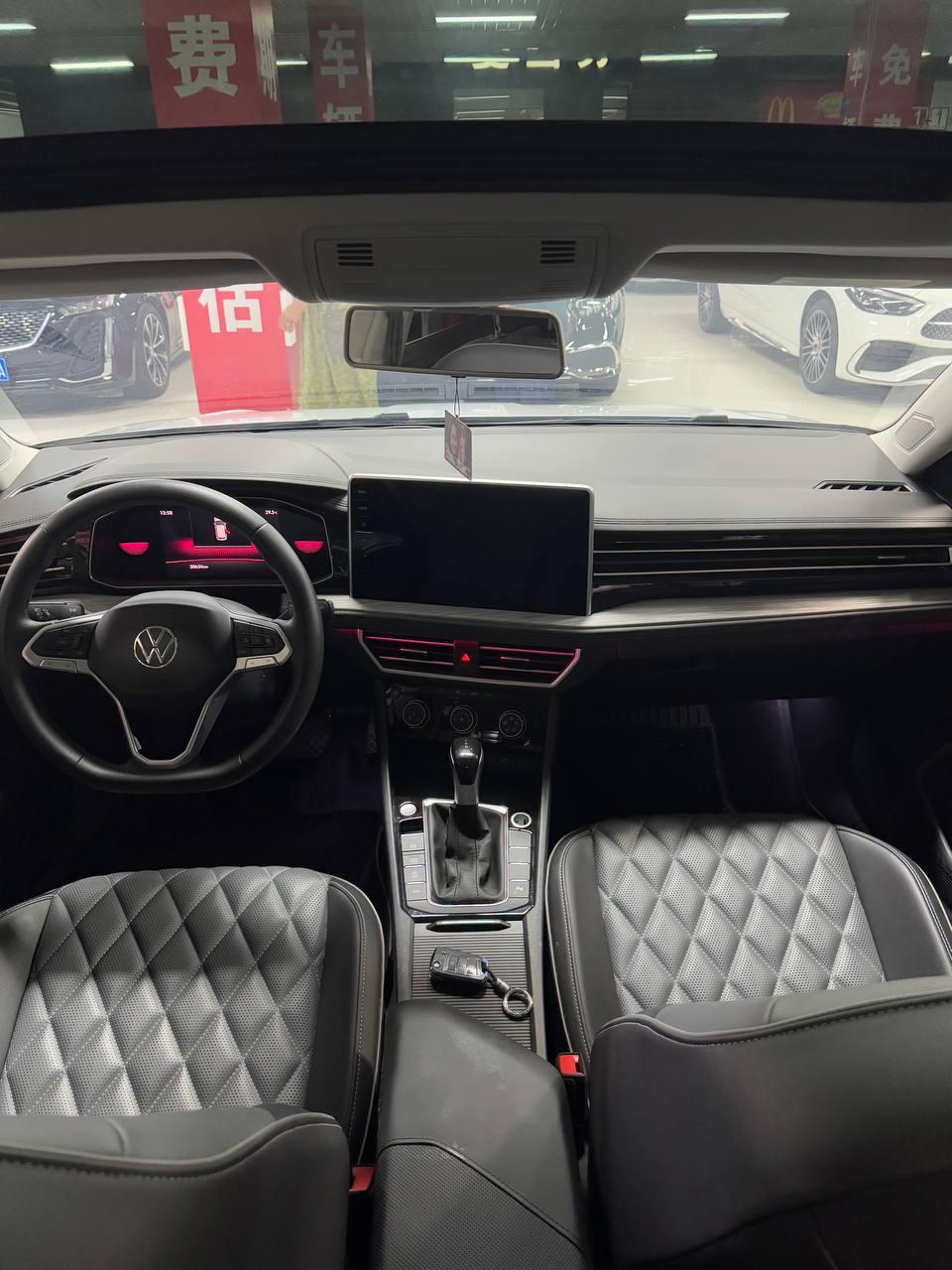 Volkswagen Sagitar 5