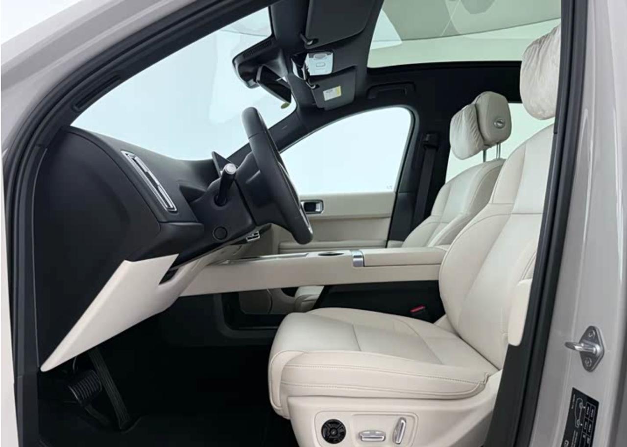 Li Auto Li Xiang L6 Pro 3