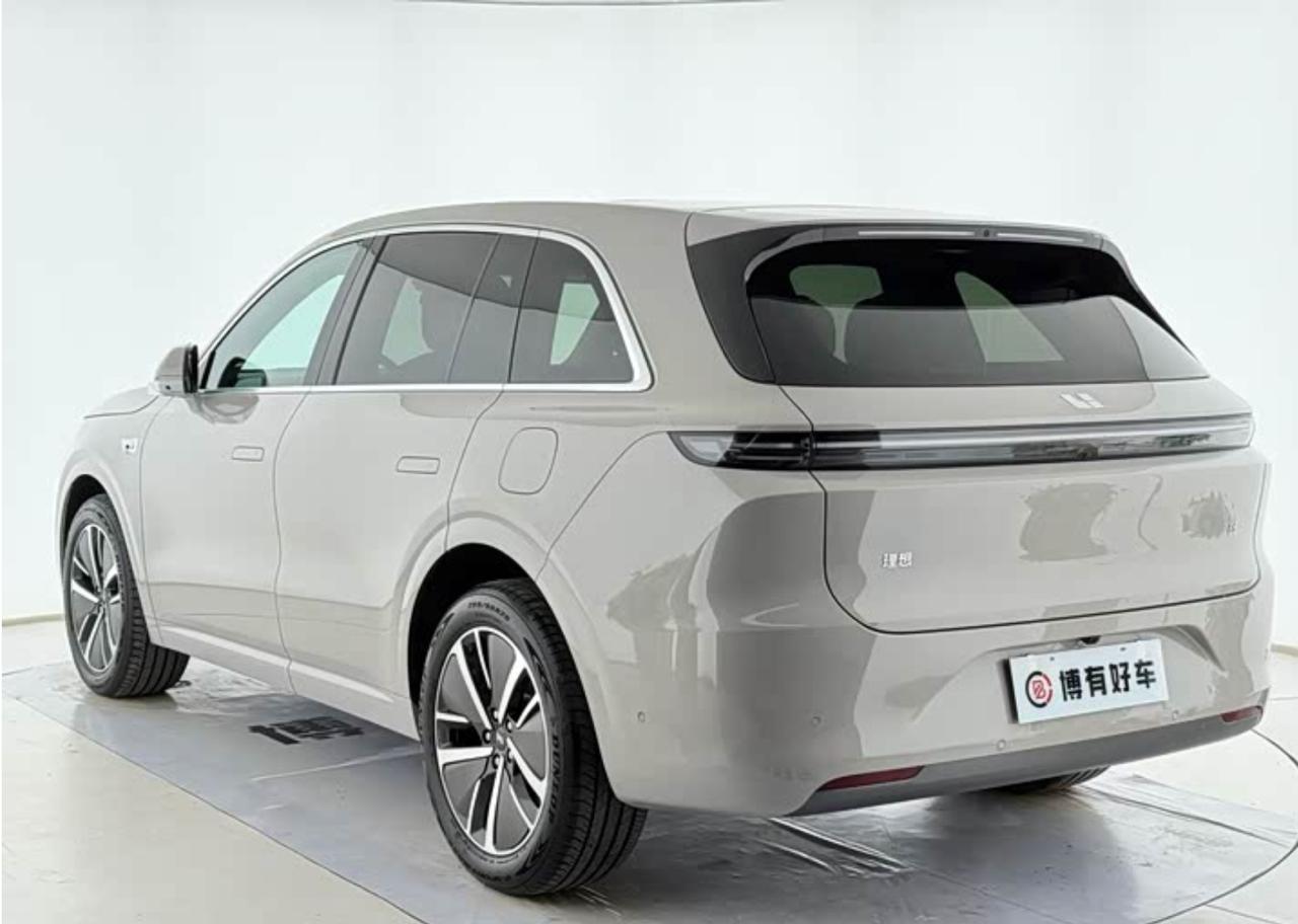 Li Auto Li Xiang L6 Pro 6