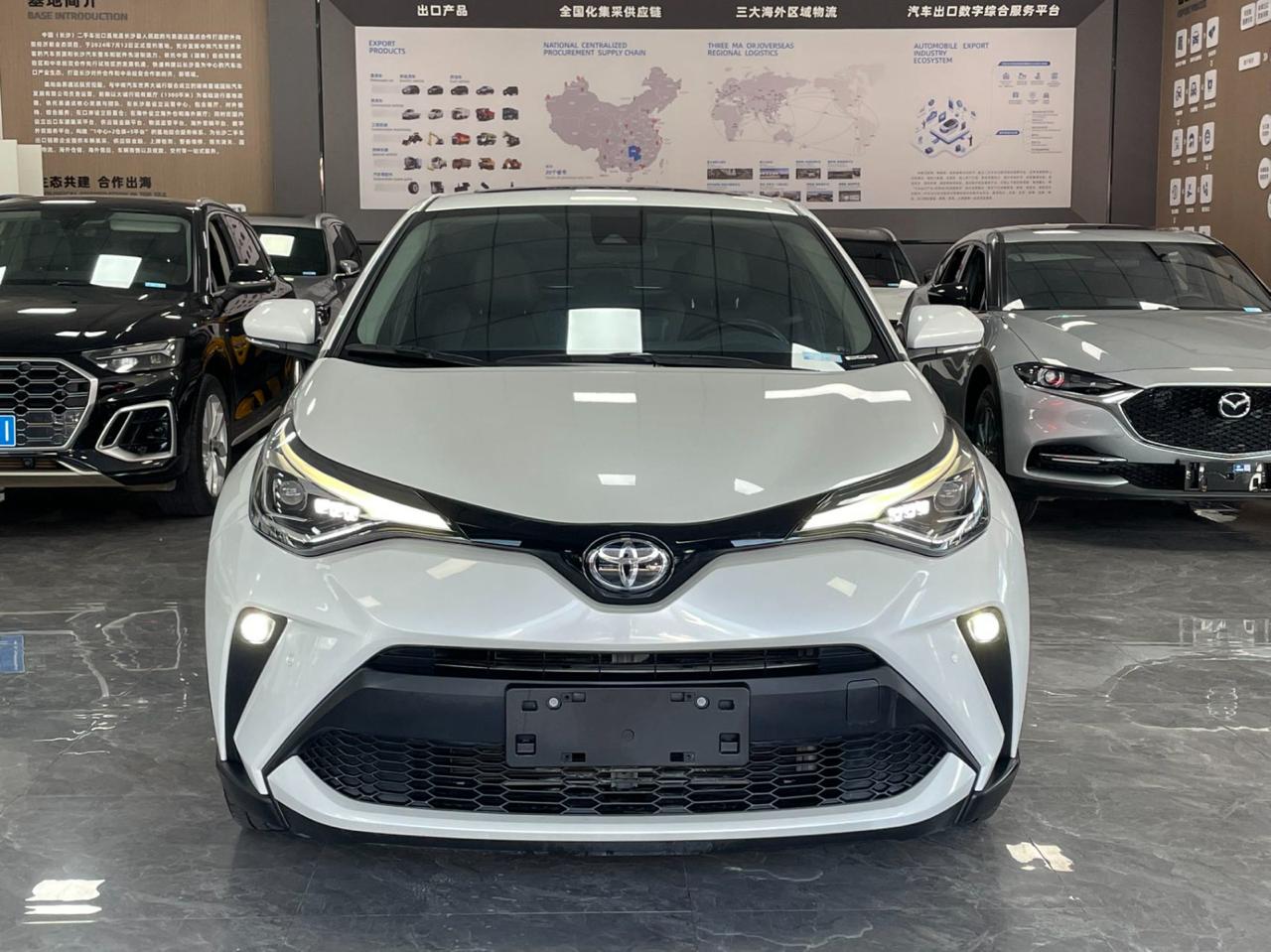 Toyota C-HR 2