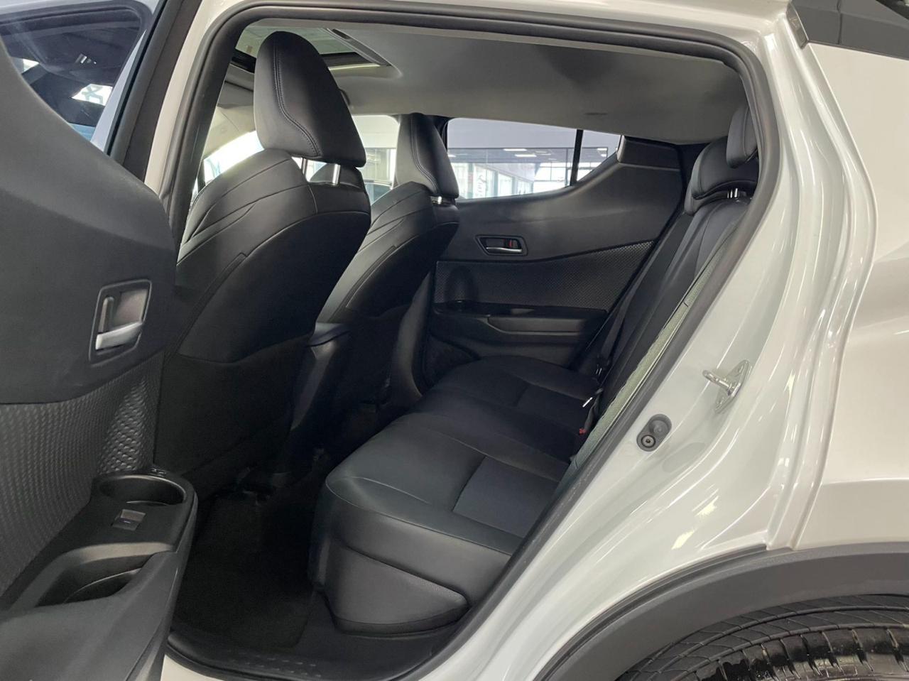 Toyota C-HR 5