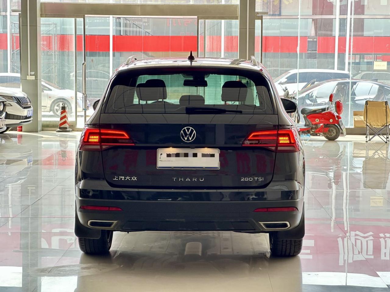 Volkswagen Tharu 3