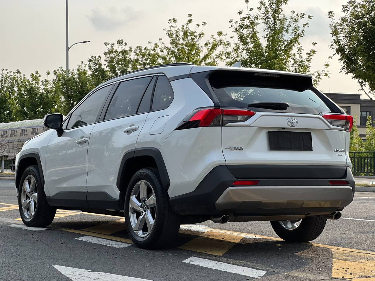 Toyota RAV4 Rongfang 5