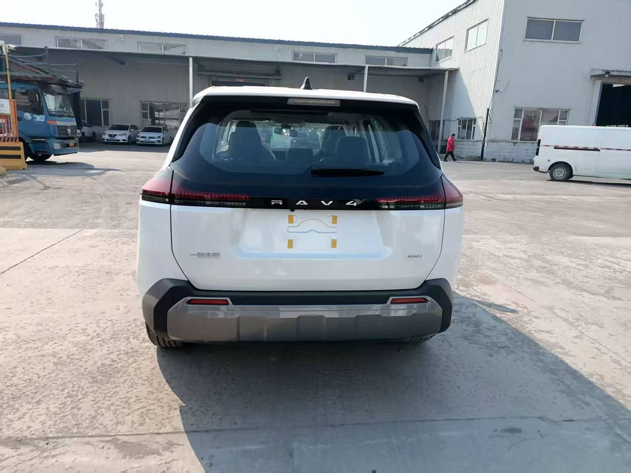 Toyota RAV4 Rongfang 6