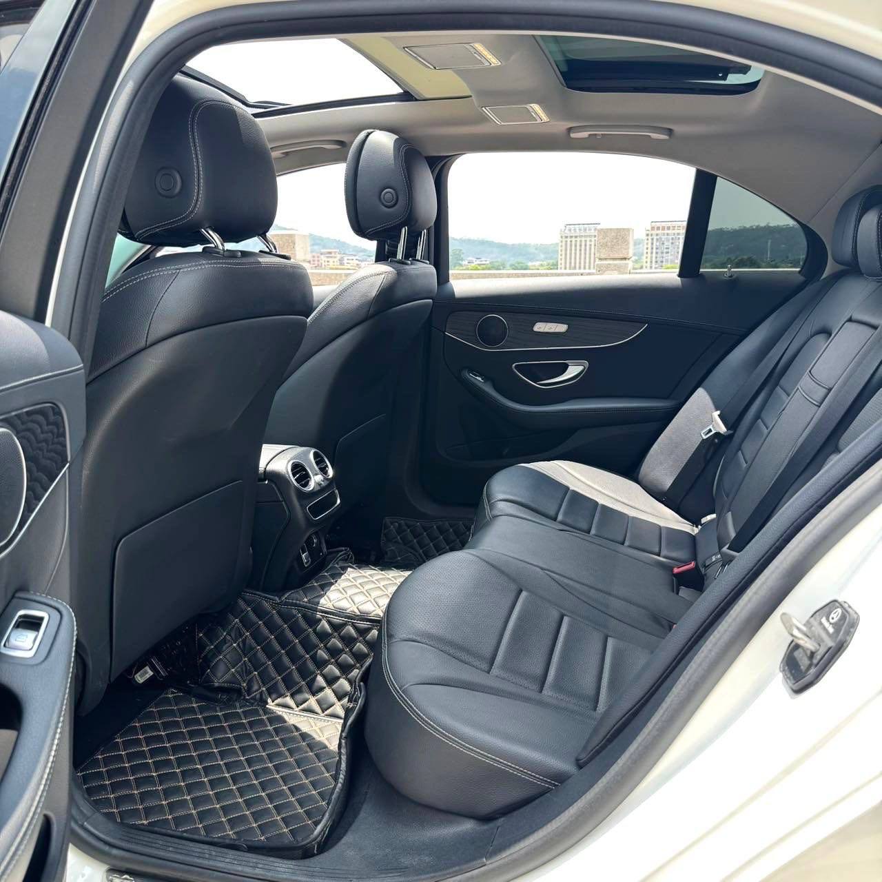 Mercedes-Benz C-Class C 7