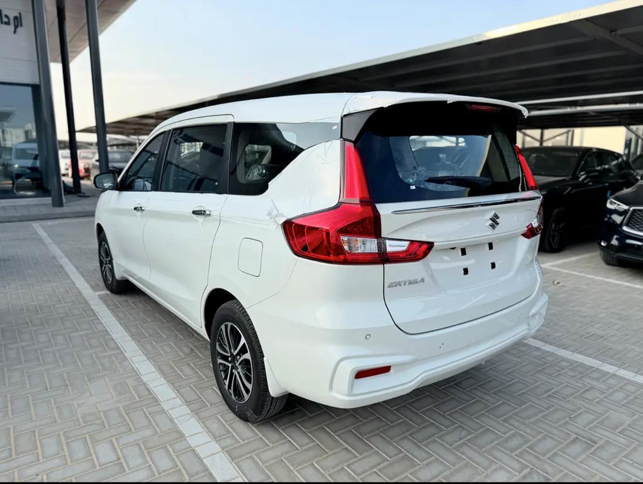 Suzuki ERTIGA GLX 3