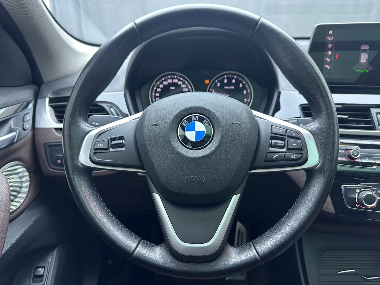 BMW X1 6