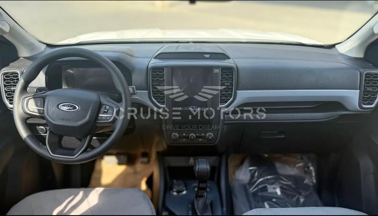 Ford RANGER XL 8