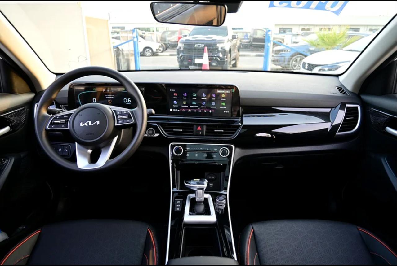 Kia SELTOS 6