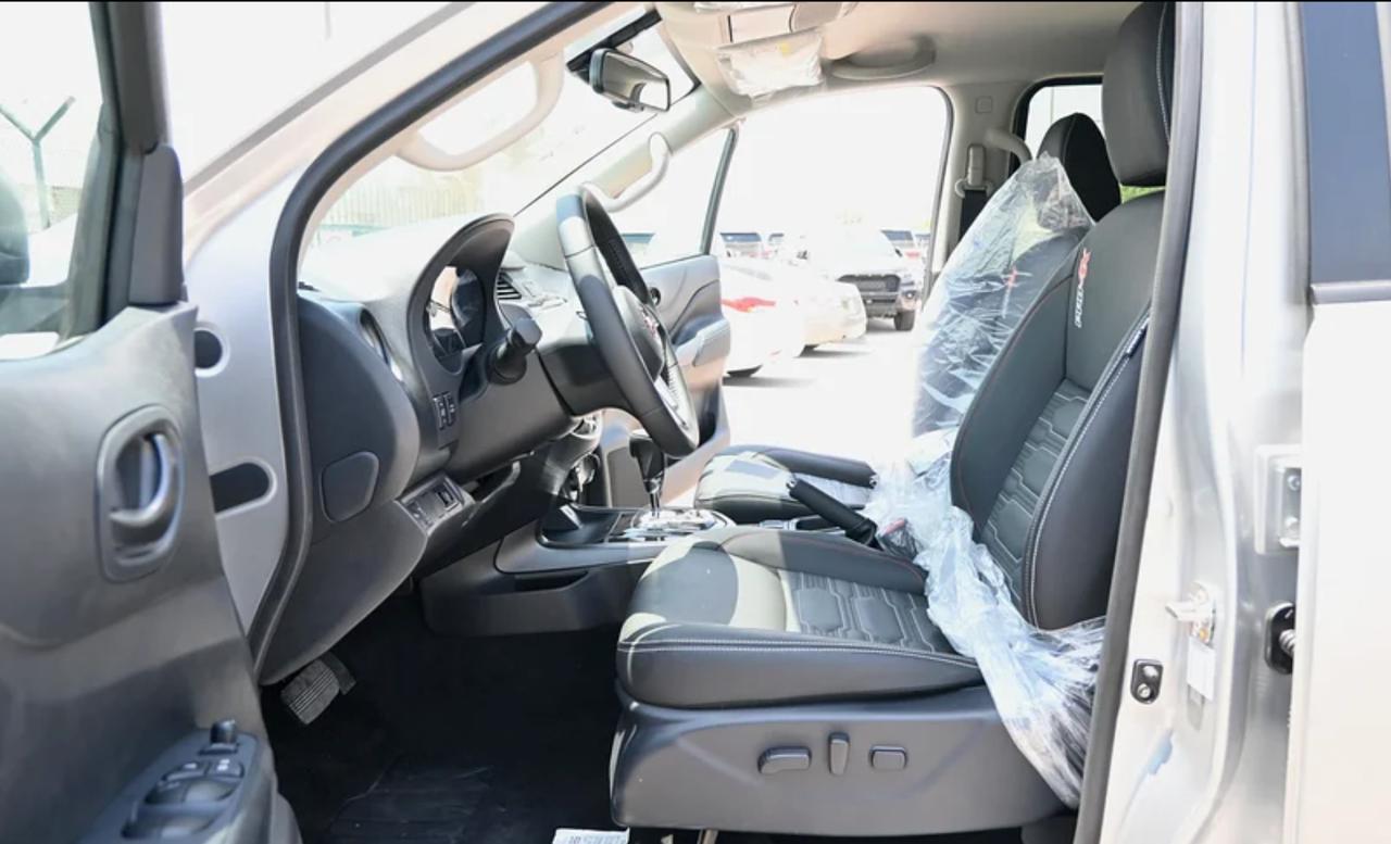 Nissan NAVARA 7
