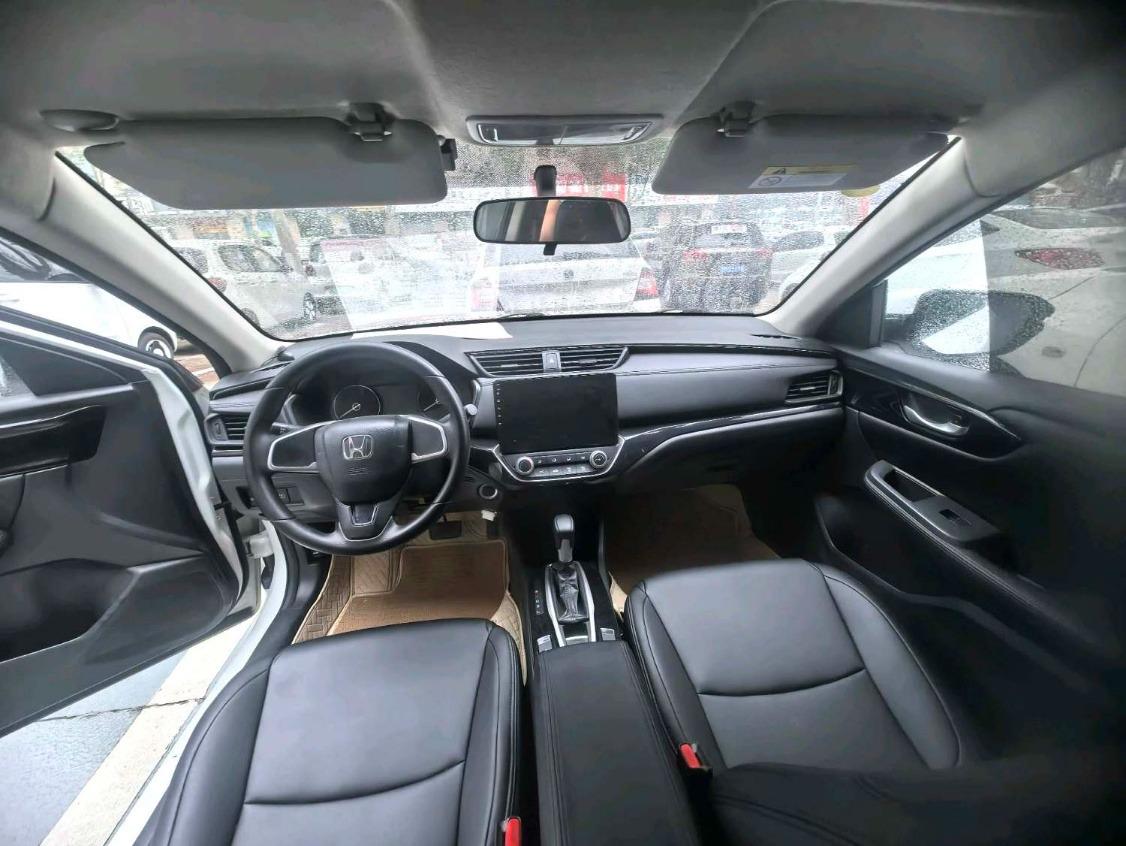 Honda CRIDER 4