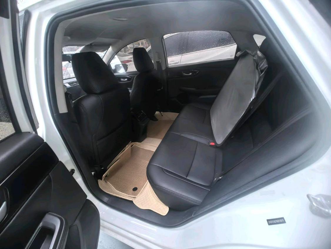 Honda CRIDER 6
