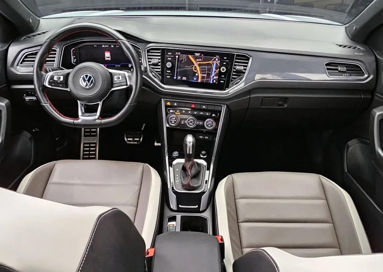 Volkswagen T-Roc 5