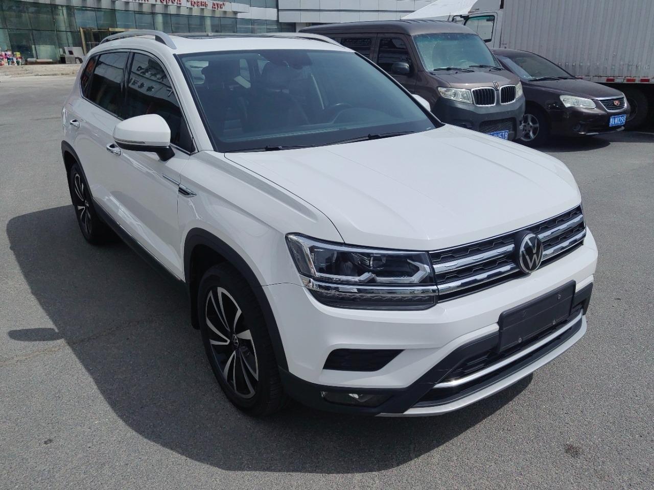 Volkswagen Tharu 2