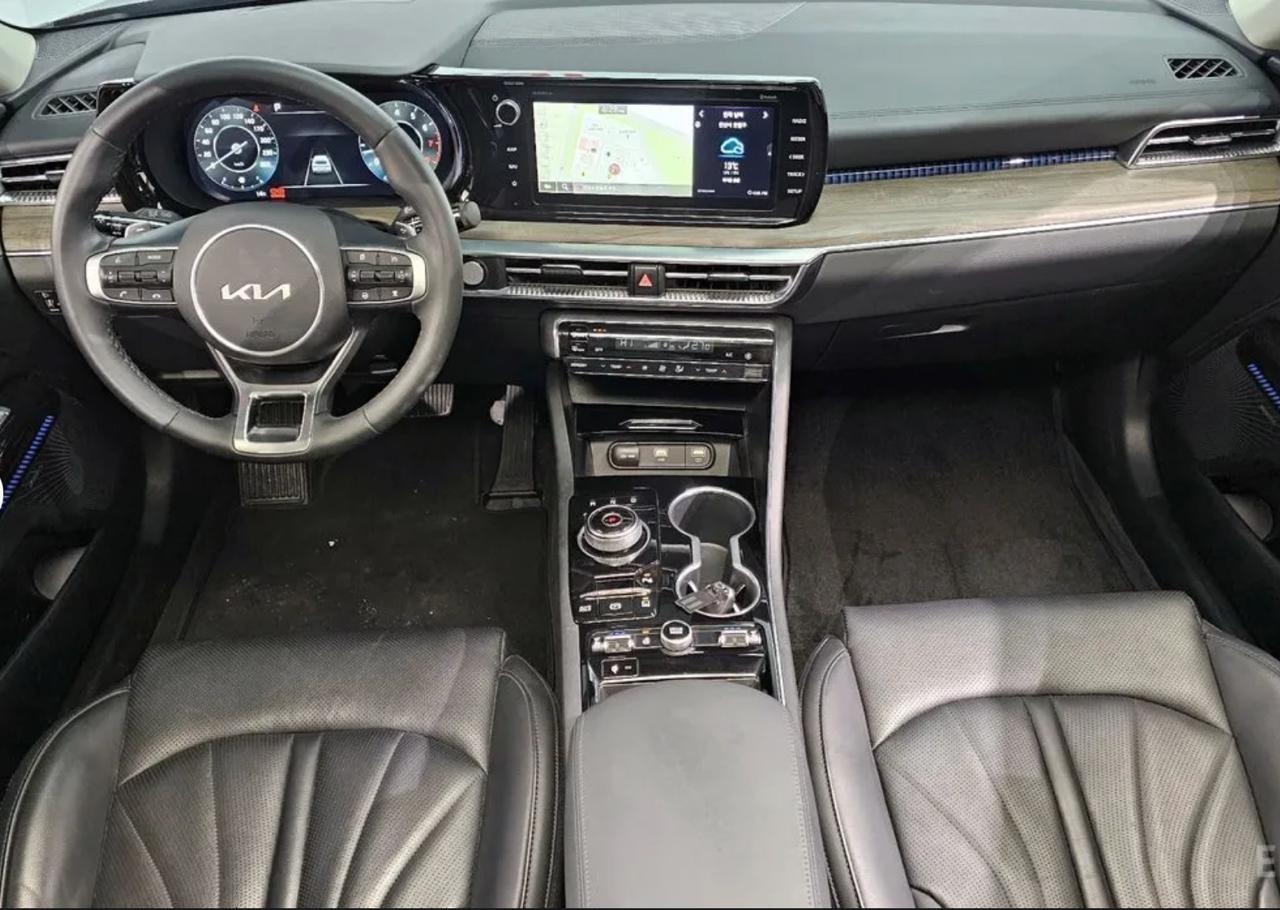 Kia K5 6