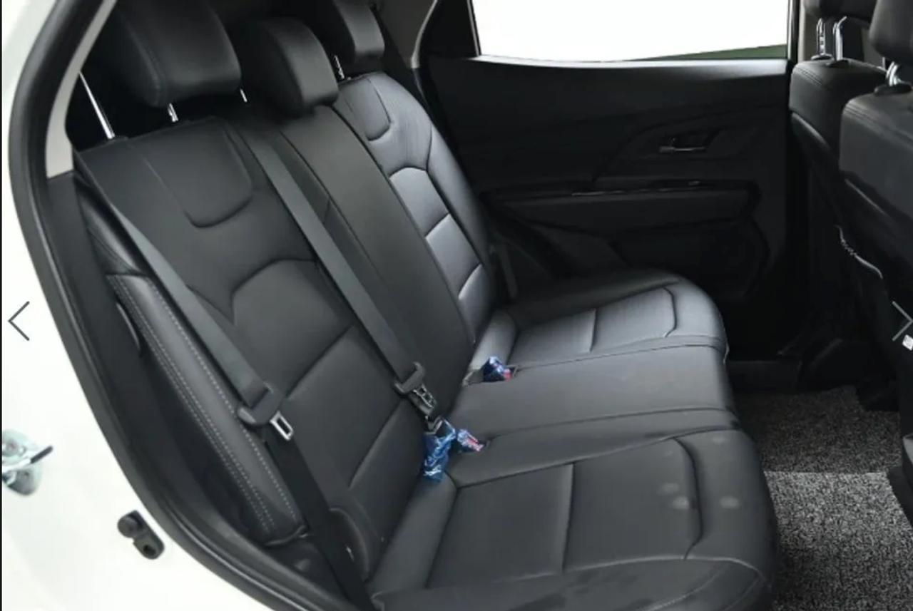 SsangYong KORANDO 8
