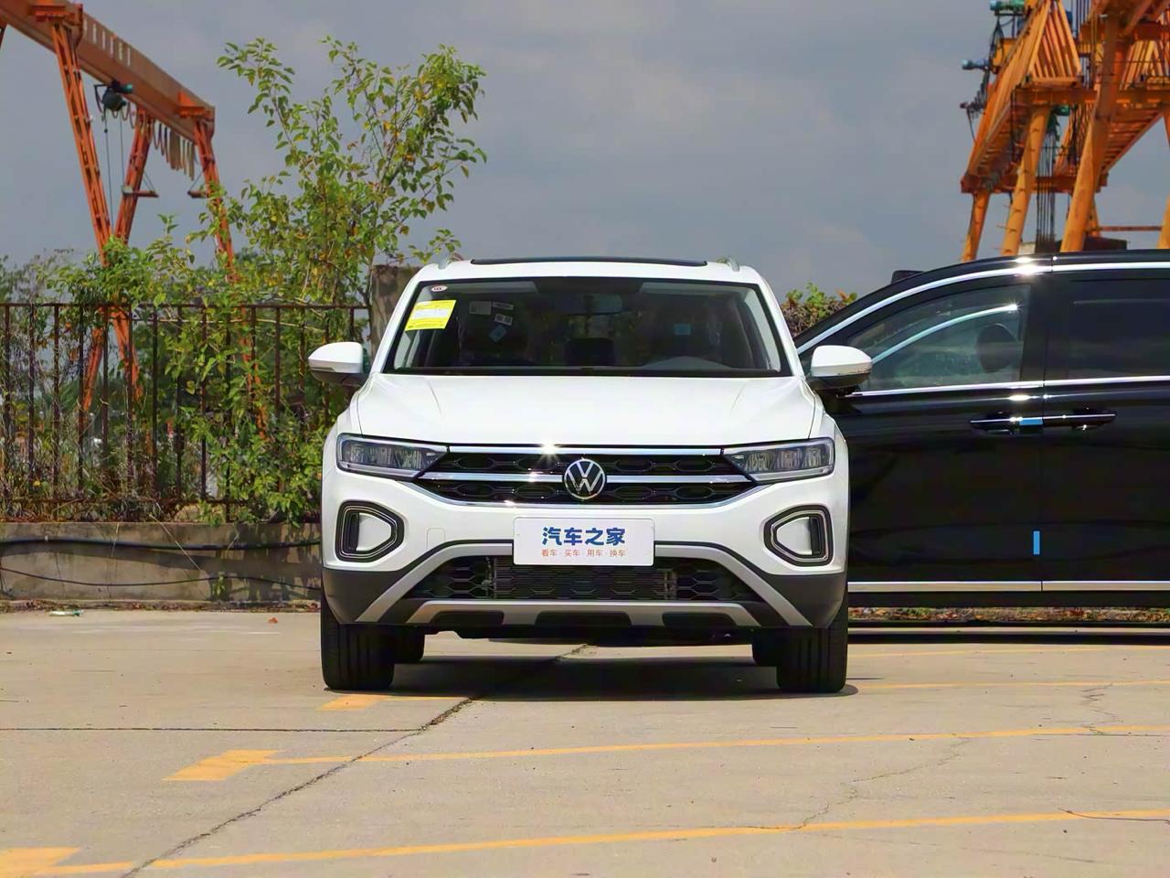 Volkswagen T-ROC 2