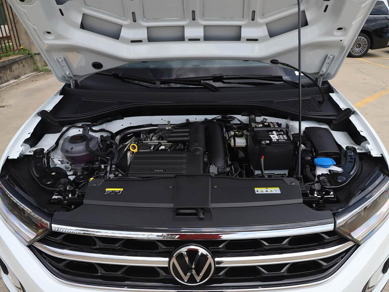 Volkswagen T-ROC 7