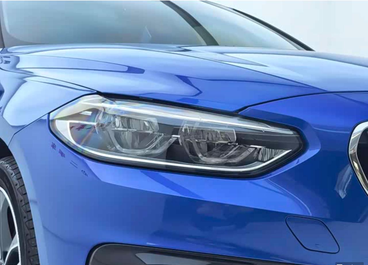 BMW 1 Series 3