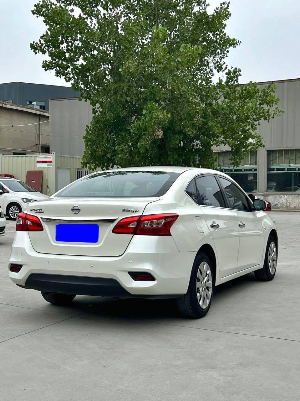 Nissan Sentra 3