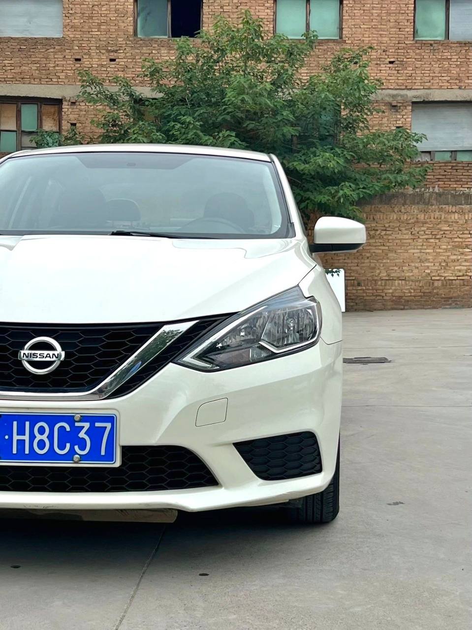 Nissan Sentra 4