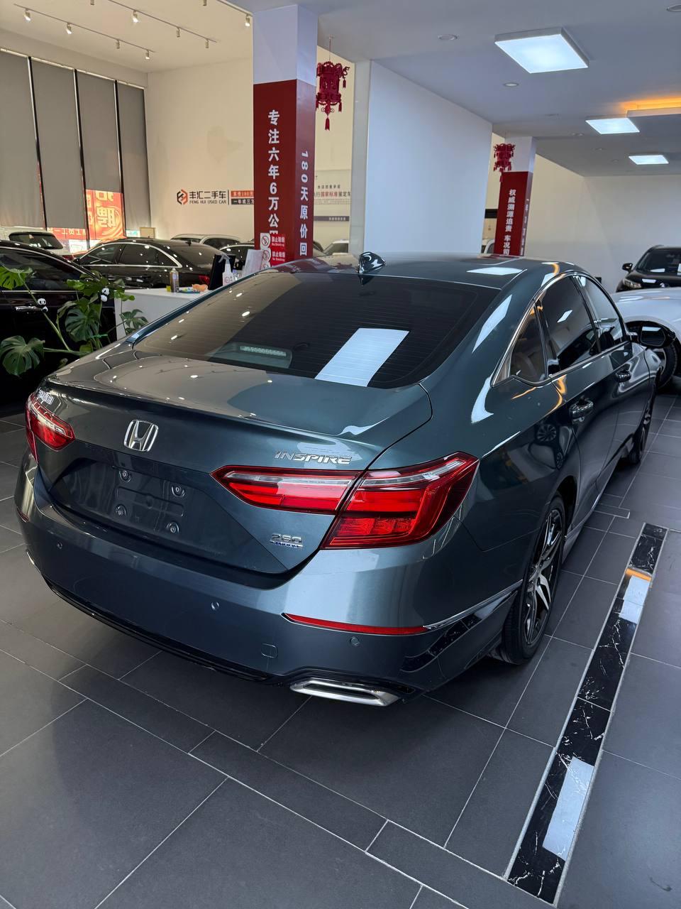 Honda INSPIRE 3