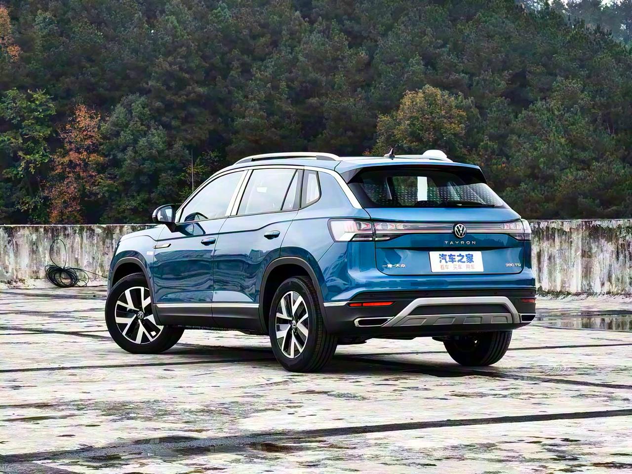 Volkswagen TAYRON 4