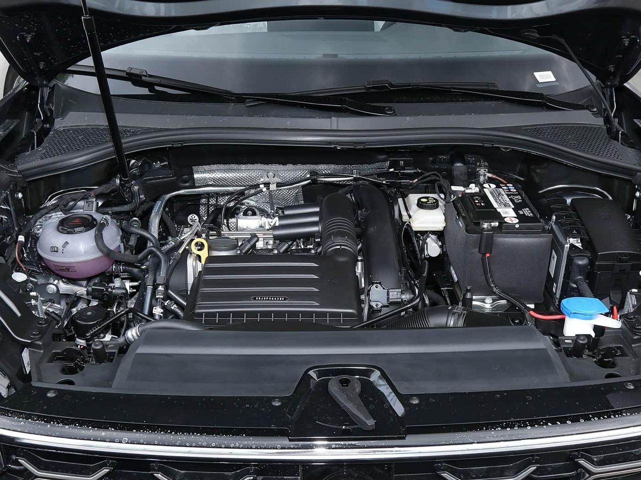 Volkswagen TAYRON 5