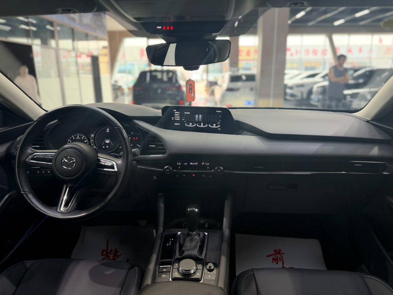 Mazda 3 AXELA 7