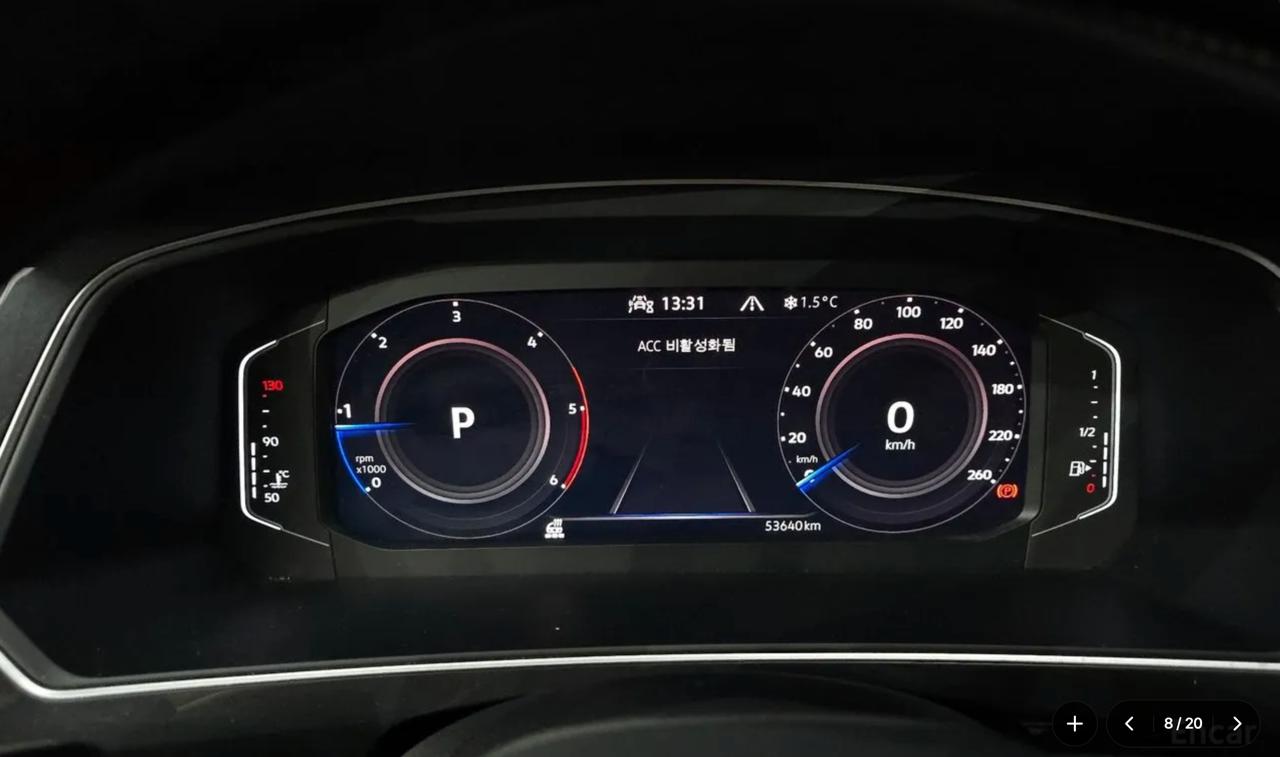 Volkswagen Tiguan Premium 5