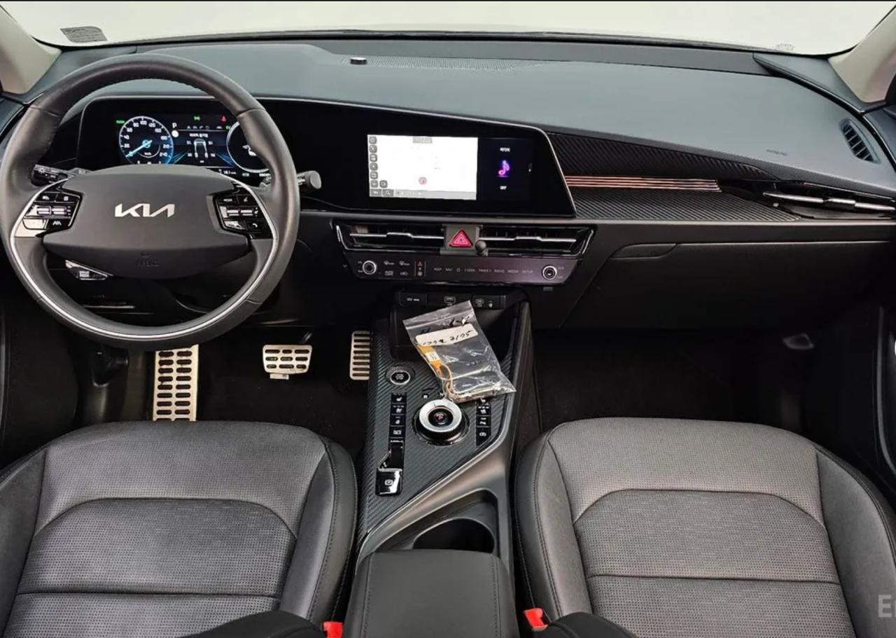 Kia The All-New Niro Signature Hybrid 5