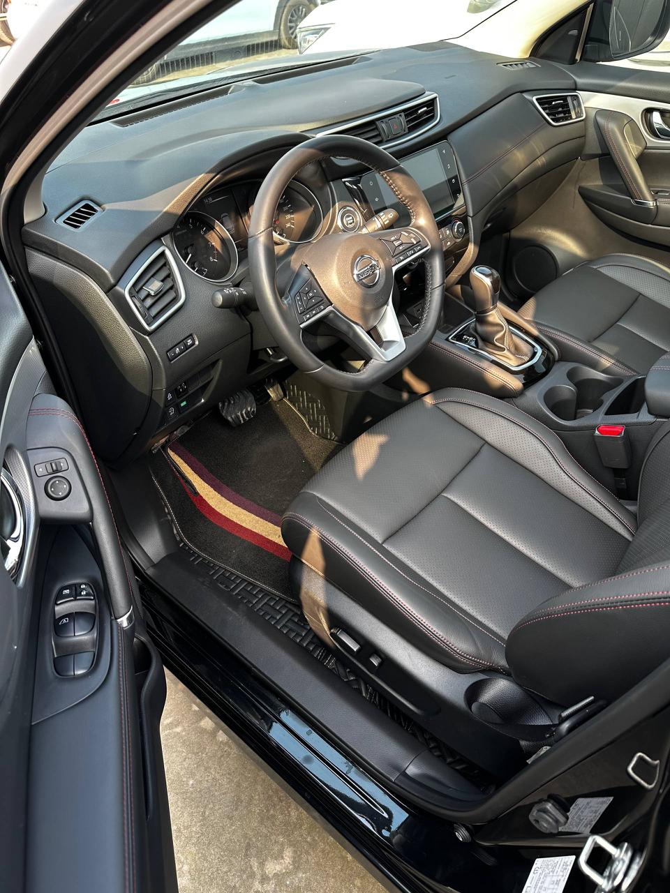 Nissan QASHQAI 5