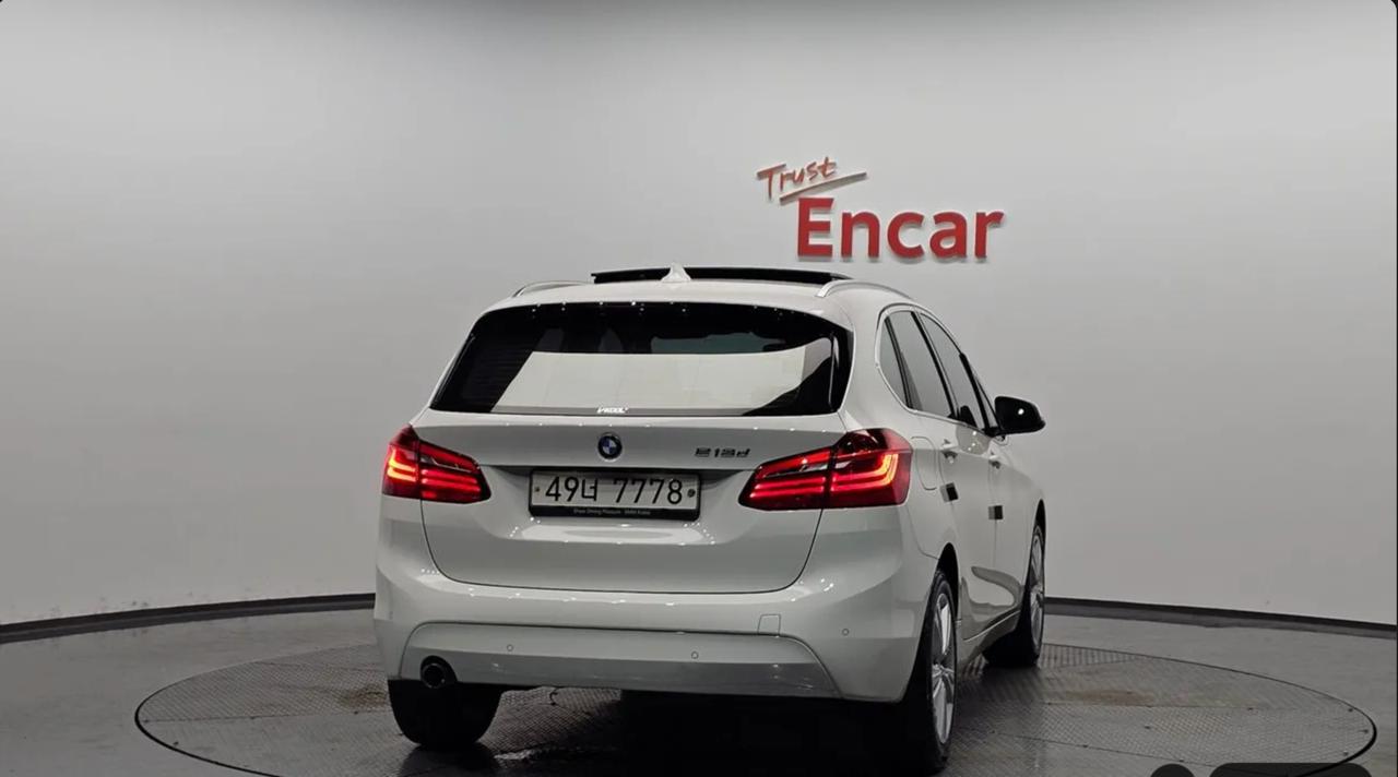 BMW 218d Active Tourer F45
