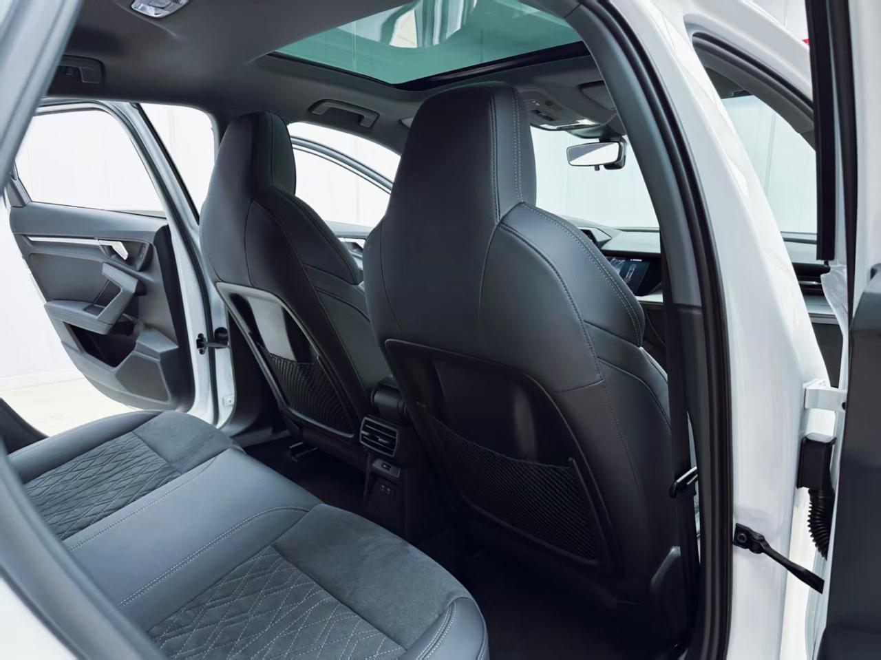 Audi A3 Sportback 4