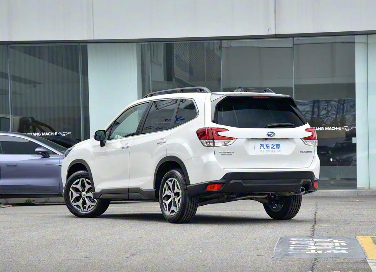 Subaru Forester 4