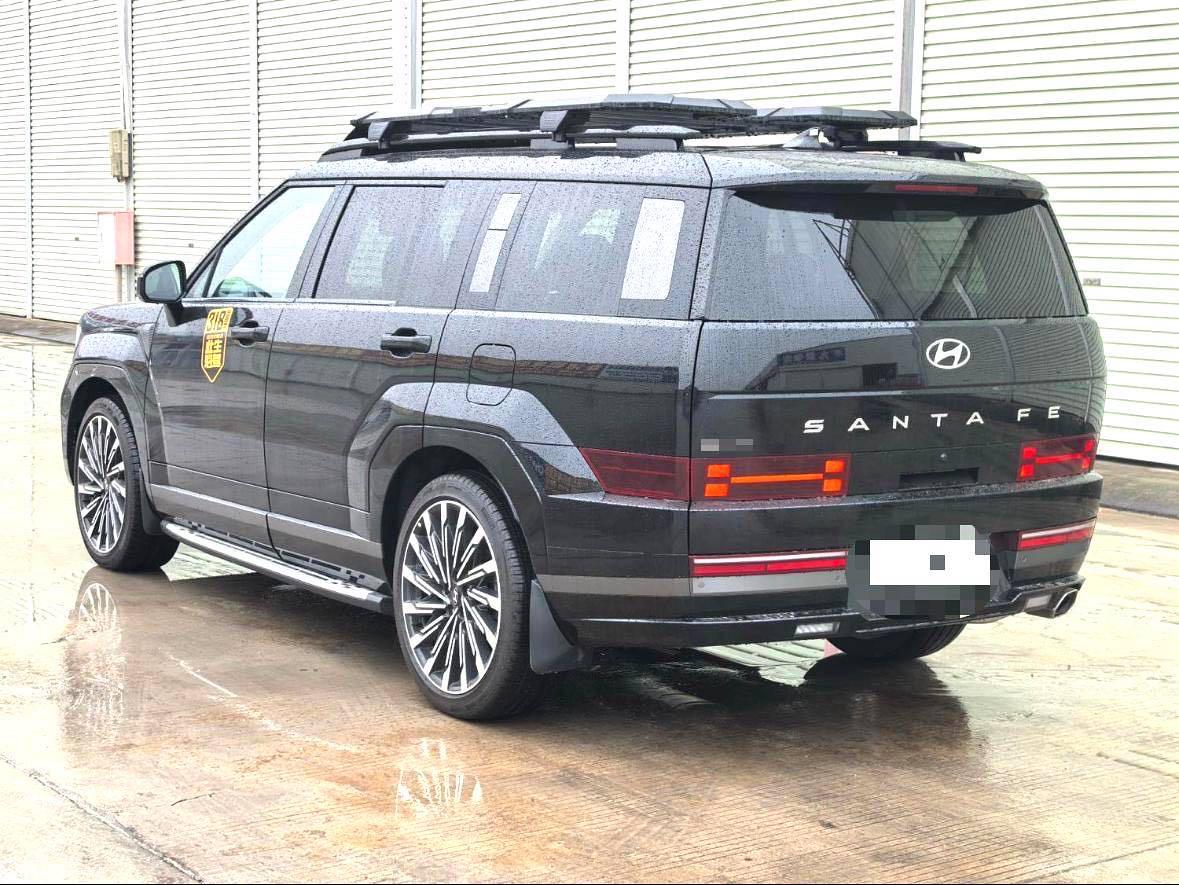 Hyundai Santa Fe 2