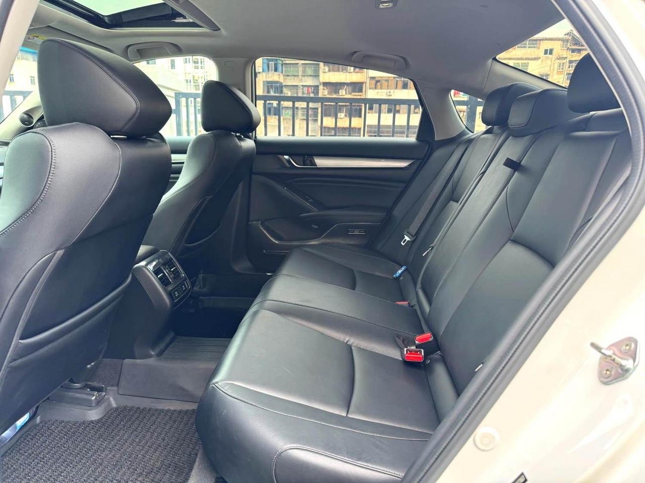 Honda Accord 4