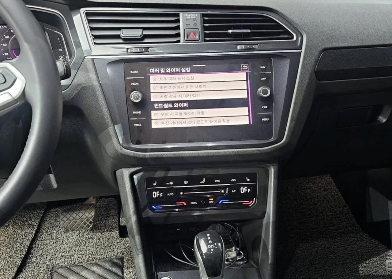 Volkswagen TIGUAN 7